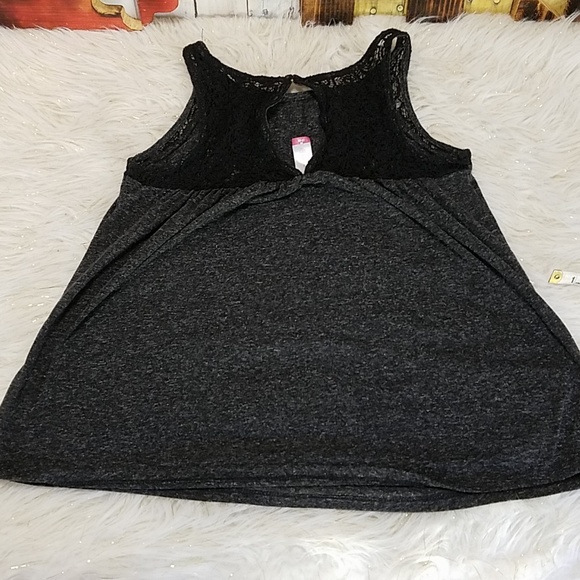 No Boundaries Womens Tank Size 7-9 - Picture 3 of 5